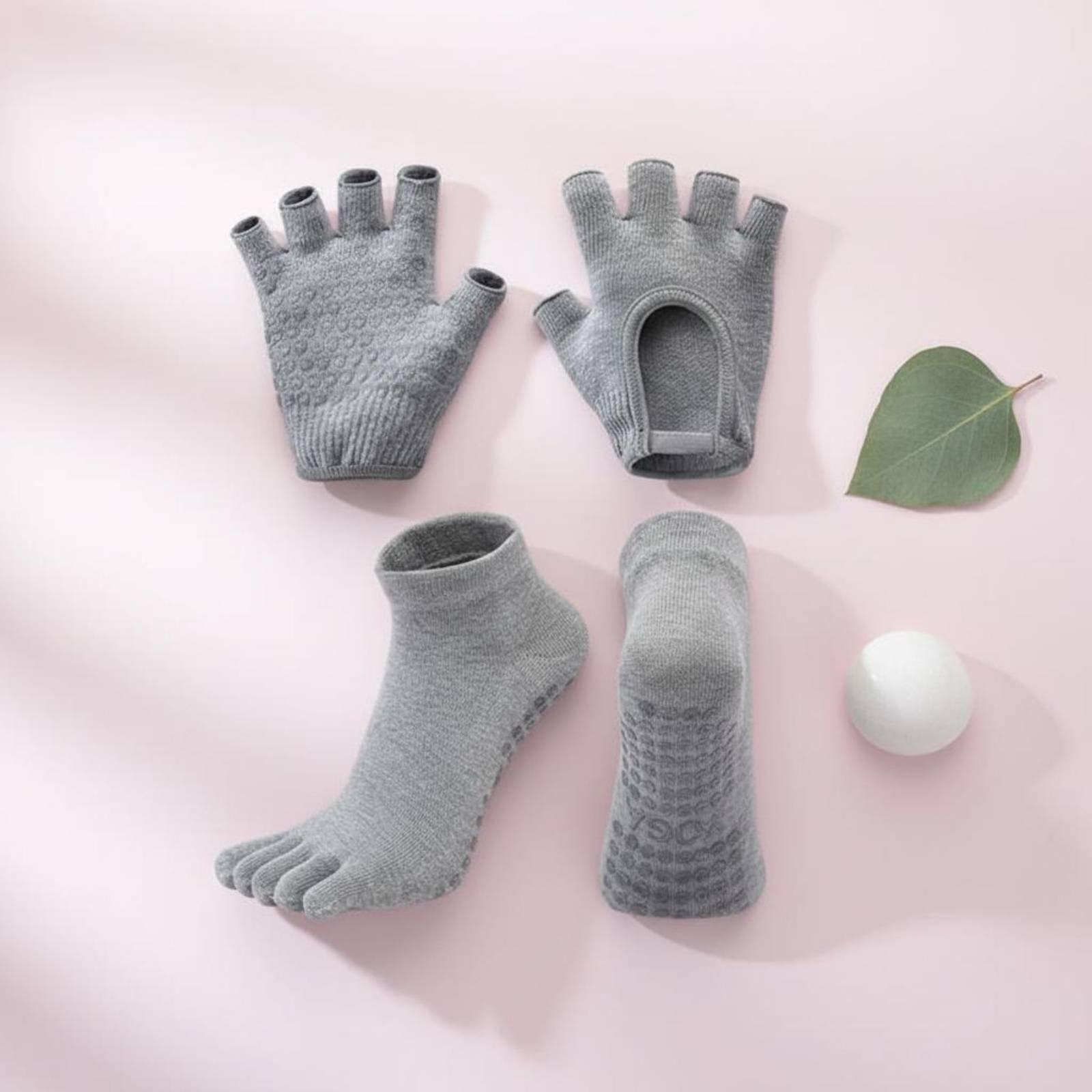 Pilates Socks Woman Anti-slip  - Grip Sock Yoga ulasan dan harga